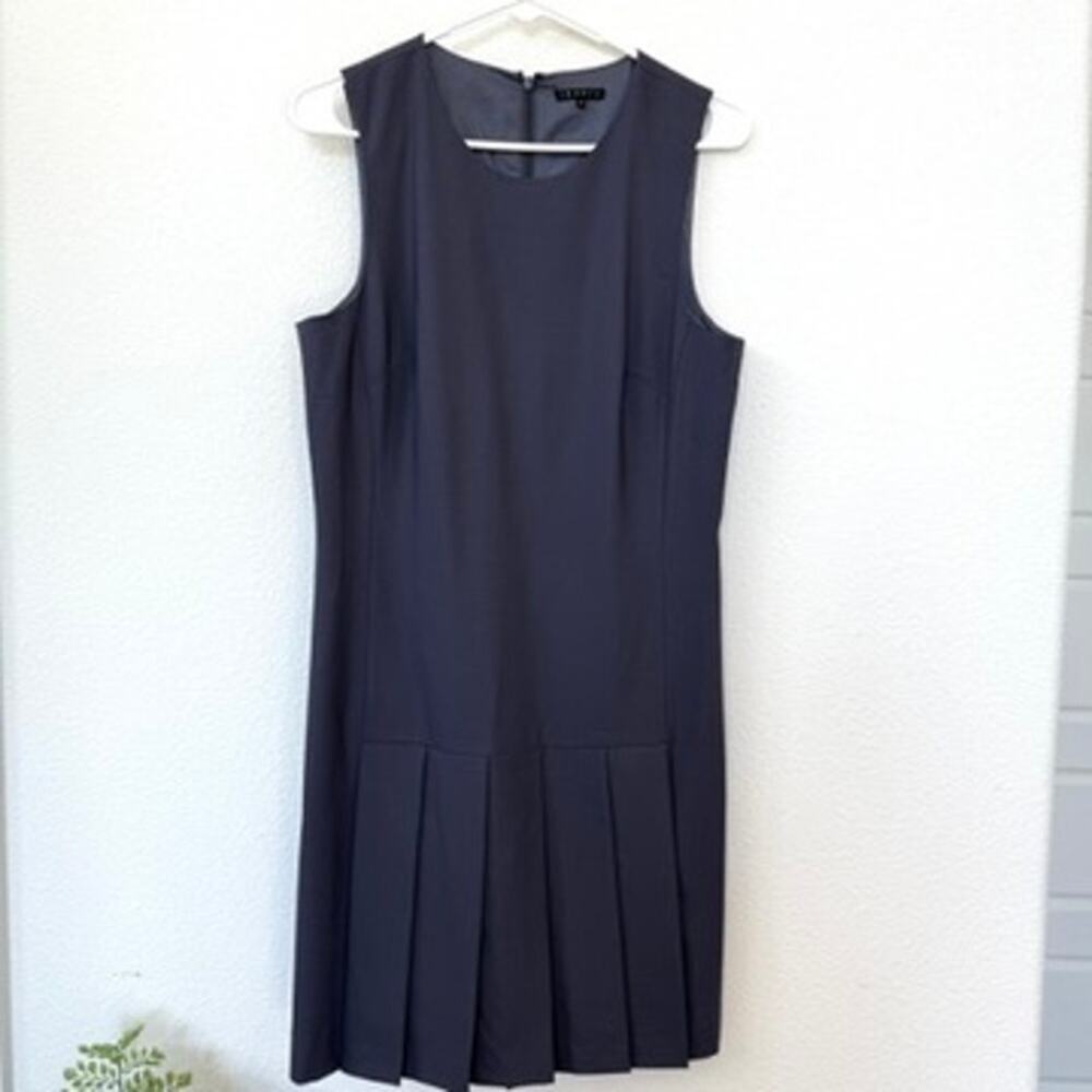 THEORY Pleated Wool Dress Dark Gray Sleeveless Minimalist Pockets Size 10